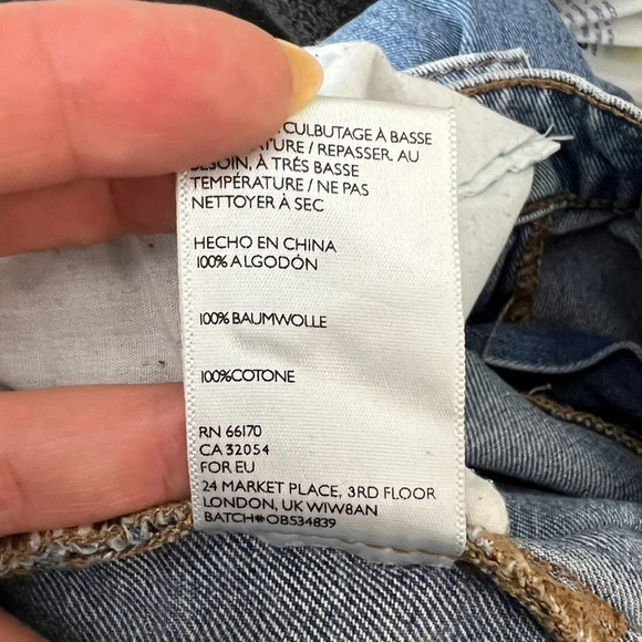 BDG • MOM High Rise Jeans - Picture 5 of 6